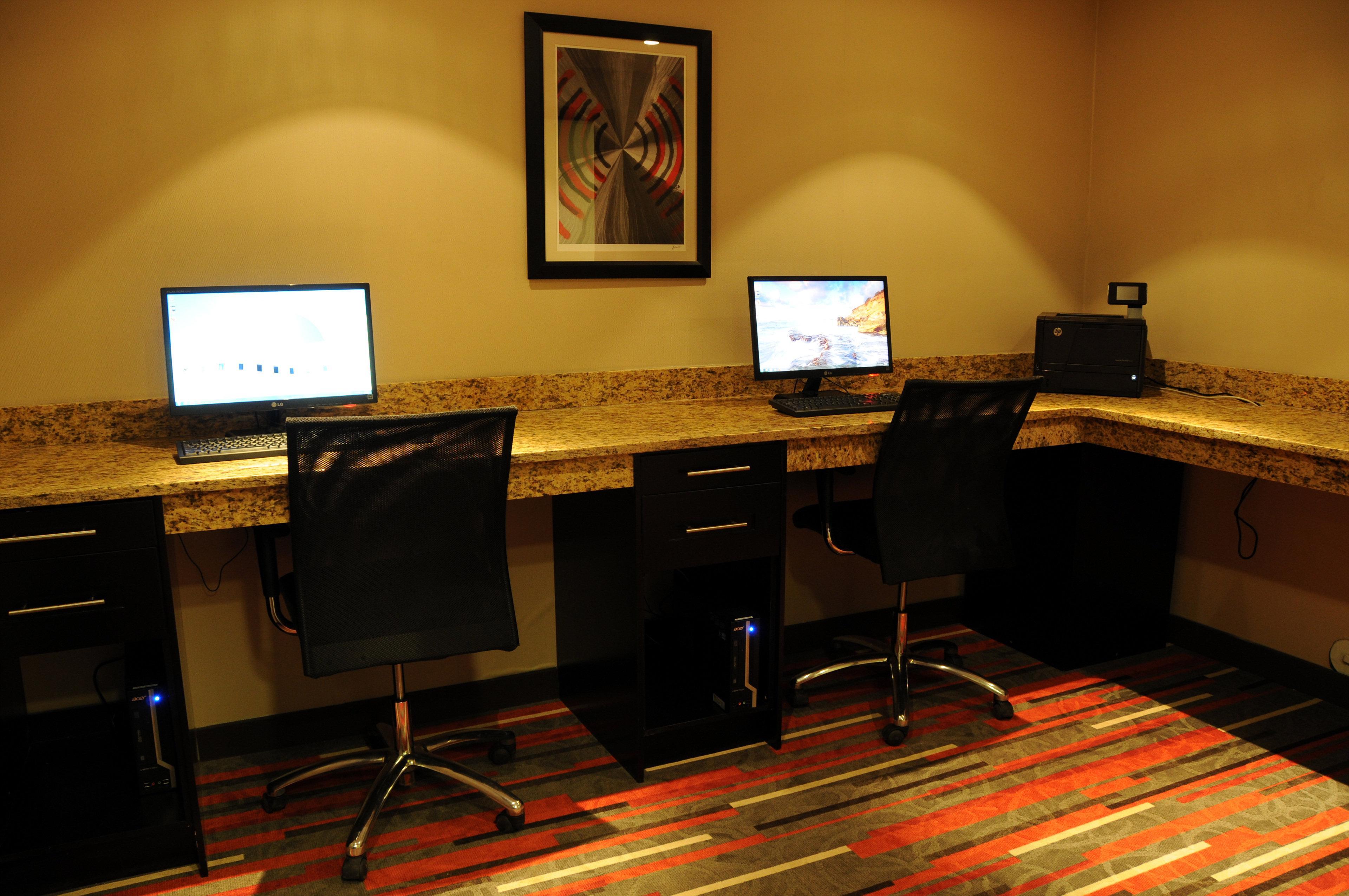 Chateau Inn & Suites Bonnyville Dış mekan fotoğraf