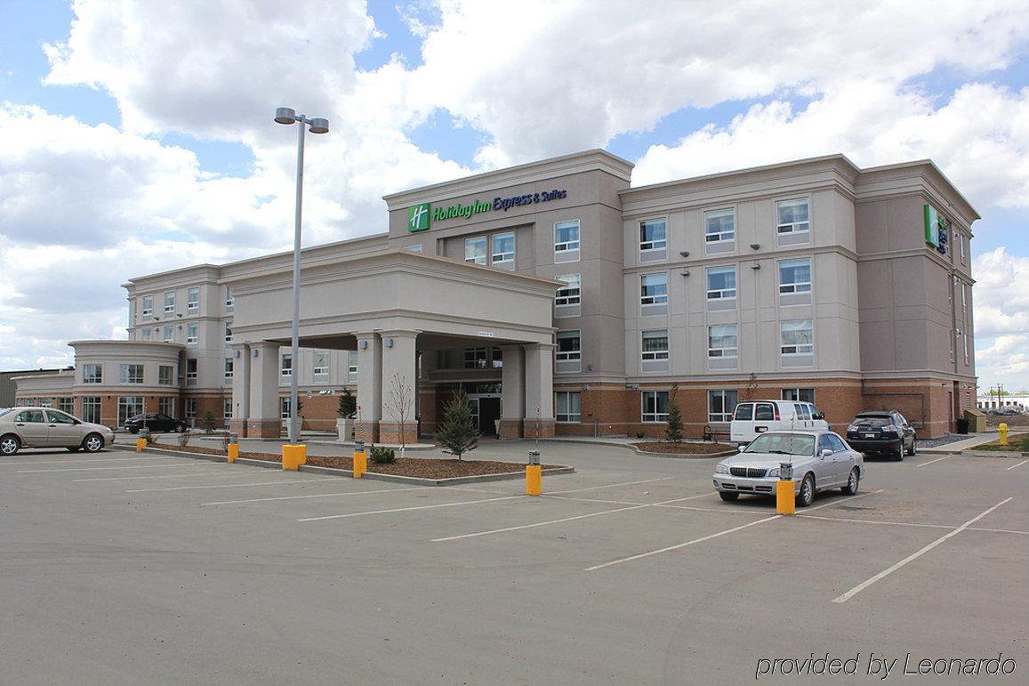 Chateau Inn & Suites Bonnyville Dış mekan fotoğraf