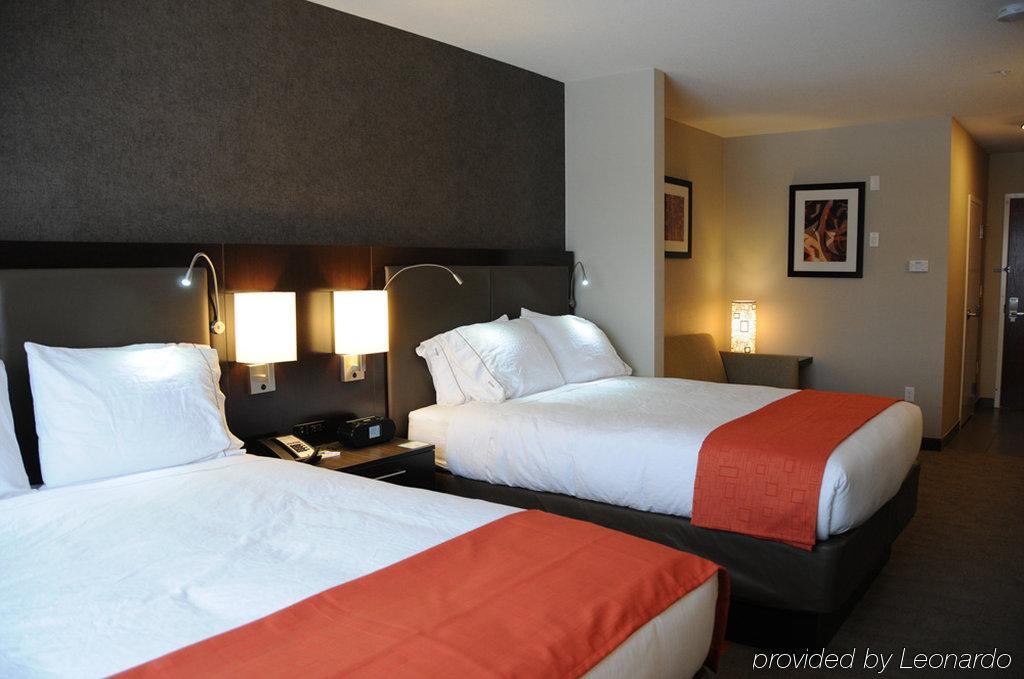 Chateau Inn & Suites Bonnyville Dış mekan fotoğraf