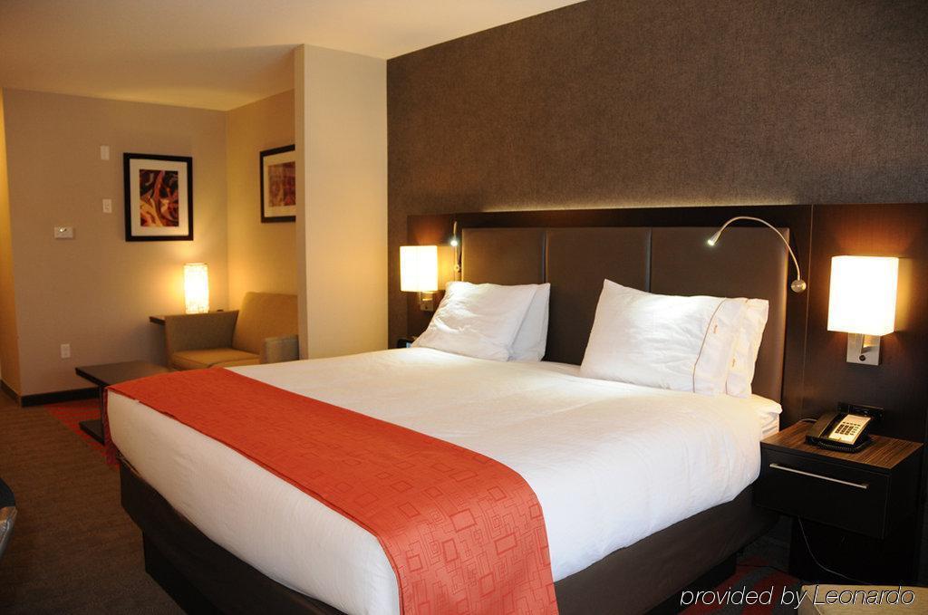 Chateau Inn & Suites Bonnyville Dış mekan fotoğraf
