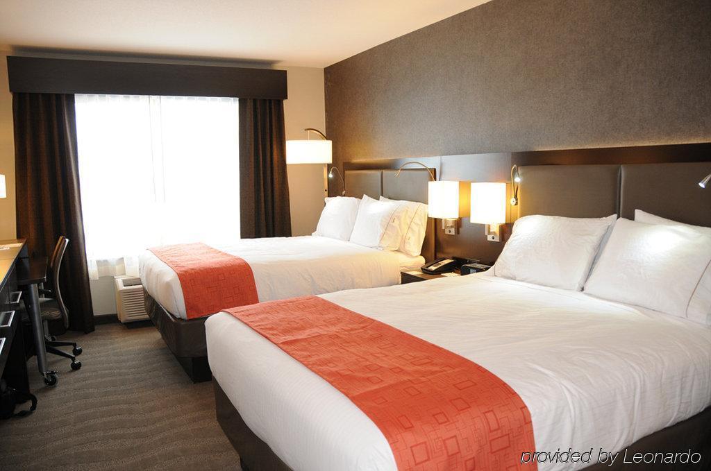 Chateau Inn & Suites Bonnyville Dış mekan fotoğraf